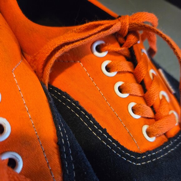 Vans Black & Neon Orange Sneakers, Mens 10.5, Womens 12 - Picture 5 of 6